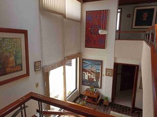 Foto 10 de Casa de venta en Miravalle 2, son 480 m2 de elegancia, confort y seguridad. $449.000