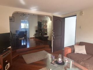 Foto 4 de Renta Departamento 2 dormitorios amoblado sector Rumipamba Quito