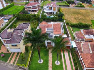Foto 3 de HERMOSA CASA EN VENTA EN TERRAZAS DE MENZULY