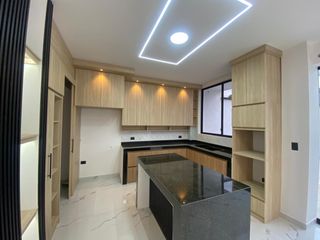 Foto 2 de LUJOSA PROPIEDAD EN VENTA