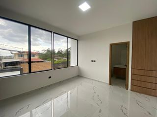 Foto 5 de LUJOSA PROPIEDAD EN VENTA