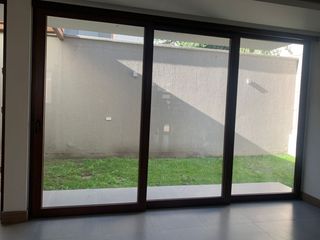 Foto 4 de Venta casa en Cumbayá santa Ines