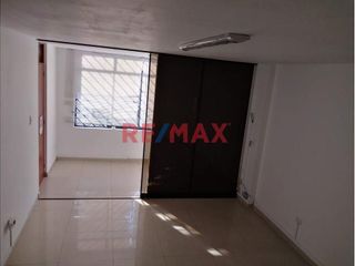 Foto 6 de Venta De Departamento Piso 2 En Cercado De Lima 30 M2