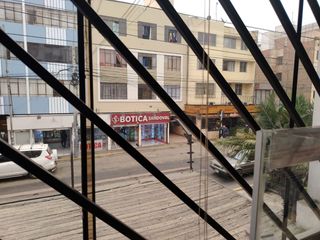 Foto 11 de Venta De Oficina 30 M2 En Cercado De Lima