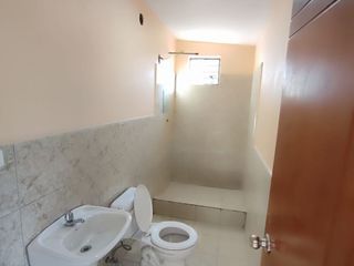 Foto 4 de RENTA CASA CON TERRENO SECTOR CALDERON