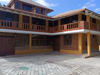 Foto 1 de 💼 ¡OPORTUNIDAD ÚNICA PARA TU NEGOCIO EN POMASQUI! CASAS CON AMPLIOS ESPACIOS Y GRAN POTENCIAL COMERCIAL
