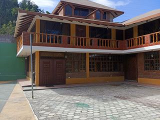 Foto 3 de 💼 ¡OPORTUNIDAD ÚNICA PARA TU NEGOCIO EN POMASQUI! CASAS CON AMPLIOS ESPACIOS Y GRAN POTENCIAL COMERCIAL