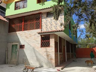 Foto 28 de 💼 ¡OPORTUNIDAD ÚNICA PARA TU NEGOCIO EN POMASQUI! CASAS CON AMPLIOS ESPACIOS Y GRAN POTENCIAL COMERCIAL
