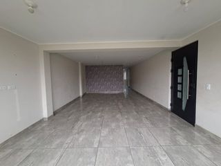 Foto 3 de SE ALQUILA LOCAL COMERCIAL CON EXCELENTE UBICACIÓN EN AVENIDA EL ALAMO.