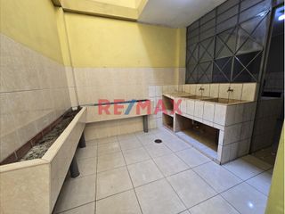 Foto 5 de Se Vende Casa Con Local Comercial En Sjl