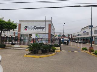 Foto 6 de Se arrienda local comercial en centro comercial Mix Center