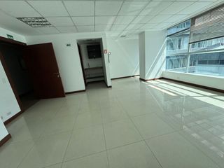 Foto 5 de Oficina de arriendo Sector La Carolina Cerca a la PLaza Argentina