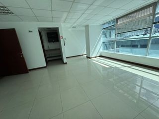Foto 6 de Oficina de arriendo Sector La Carolina Cerca a la PLaza Argentina