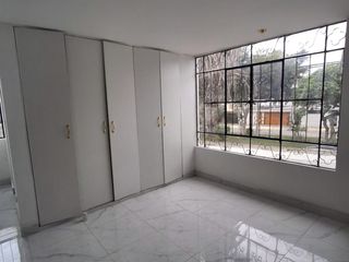 Foto 17 de Alquiler Local En Cercado, Limite Pueblo Libre Y Breña