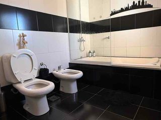 Foto 5 de VENTA CASA GRAND BOURG CON PILETA