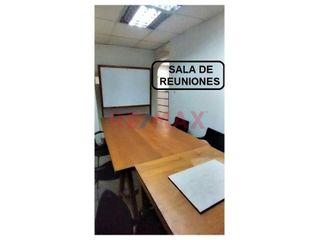 Foto 6 de Alquiler De Oficina Amoblado O Sin Amoblar 53M2 Piso 3 Galeria La Once Lima