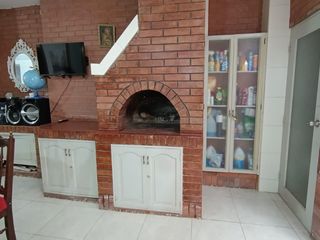 Foto 4 de 🏡 Casa Familiar En Alquiler – San Isidro, Ica 📍 Cerca De Malls, Colegios Y Más 🌟