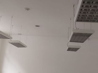 Foto 3 de Rento Local Comercial de 110 M2 en la Avenida América , Quito , Ecuador.
