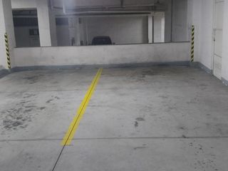 Foto 5 de Rento Local Comercial de 110 M2 en la Avenida América , Quito , Ecuador.