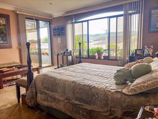 Foto 12 de Casa en el Portón de las Lomas, Guayaquil