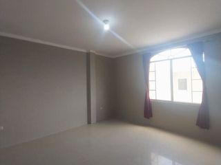 Foto 7 de Vendo Espectacular casa en zona residencial de Machala