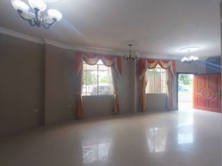 Foto 38 de Vendo Espectacular casa en zona residencial de Machala