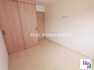 Foto 10 de Apartamento Para Arriendo en 4° Piso con Ascensor