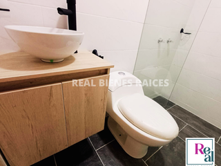 Foto 11 de Apartamento Para Arriendo en 4° Piso con Ascensor
