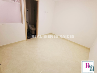 Foto 14 de Apartamento Para Arriendo en 4° Piso con Ascensor