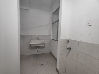 Foto 7 de ALQUILER DEPARTAMENTO EN ATE - CERCA A OVALO SANTA ANITA