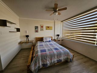 Foto 30 de Tumbaco, Sector Av Universitaria, arriendo Casa Esquinera Amoblada