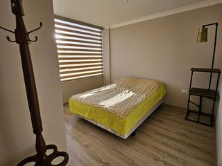 Foto 35 de Tumbaco, Sector Av Universitaria, arriendo Casa Esquinera Amoblada