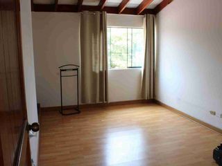 Foto 4 de La Planicie 650mt2 Casa de 2 pisos con 4 habitaciones ideal para tu familia ✅