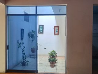 Foto 9 de SE ALQUILA LOCAL COMERCIAL CON EXCELENTE UBICACIÓN EN AVENIDA EL ALAMO- PRIMER PISO