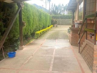 Foto 4 de Elegante villa en venta con 1.500m2T sector San Joaquín