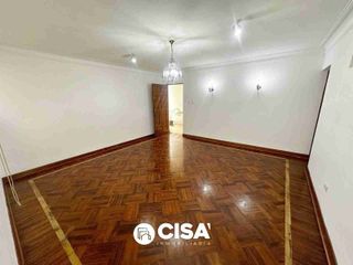 Foto 9 de ¡Vive en Miraflores, a pasos del malecón y a un precio Inigualable, 140 m2 | $150,000
