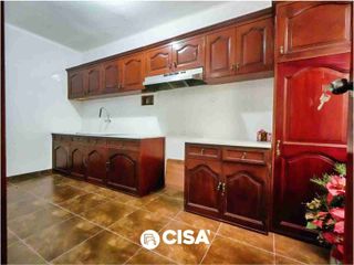 Foto 13 de ¡Vive en Miraflores, a pasos del malecón y a un precio Inigualable, 140 m2 | $150,000