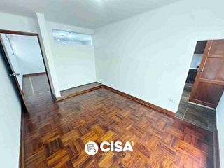Foto 16 de ¡Vive en Miraflores, a pasos del malecón y a un precio Inigualable, 140 m2 | $150,000
