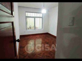 Foto 27 de ¡Vive en Miraflores, a pasos del malecón y a un precio Inigualable, 140 m2 | $150,000