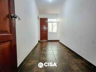 Foto 32 de ¡Vive en Miraflores, a pasos del malecón y a un precio Inigualable, 140 m2 | $150,000