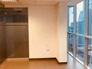 Foto 5 de SE VENDE OFICINA 87m2. SAN ISIDRO