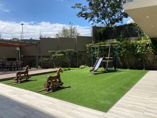 Foto 19 de Departamento de renta completamente amoblado en Cumbaya, 2 dorms, edificio con amplias áreas comunales, piscina.