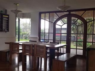 Foto 8 de Casa en Alquiler/ Sector Cumbayá/ 400 Metros / Av Pampite