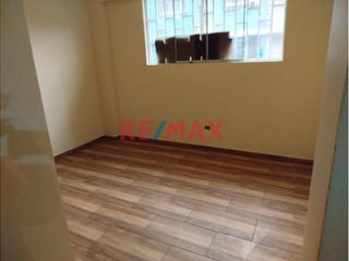 Foto 4 de Se Vende Departamento En Primer Piso - Smp