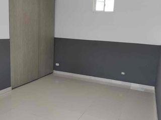 Foto 3 de SE ALQUILA LINDO APARTAMENTO DUPLEX SECTOR EXLUSIVO DEL NORTE CERCA A CHIPICHAPE