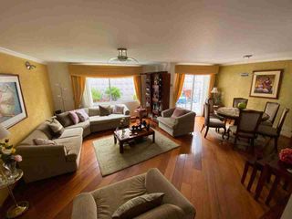 Foto 1 de CASA VENTA CARCELEN. CONJUNTO PRIVADO