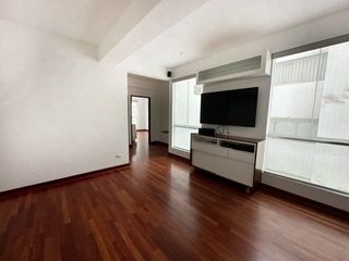Foto 11 de DEPARTAMENTO EN ALQUILER EN MIRAFLORES  CON VISTA A PARQUE