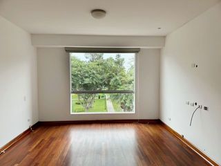 Foto 12 de DEPARTAMENTO EN ALQUILER EN MIRAFLORES  CON VISTA A PARQUE