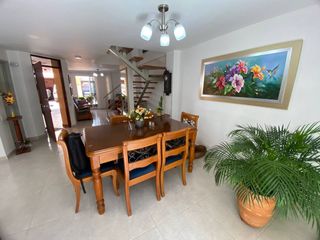Foto 2 de Casa en venta ibague piedrapintada conjunto cerrado