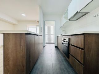 Foto 13 de Alquiler de Departamento en Lince Límite con San Isidro